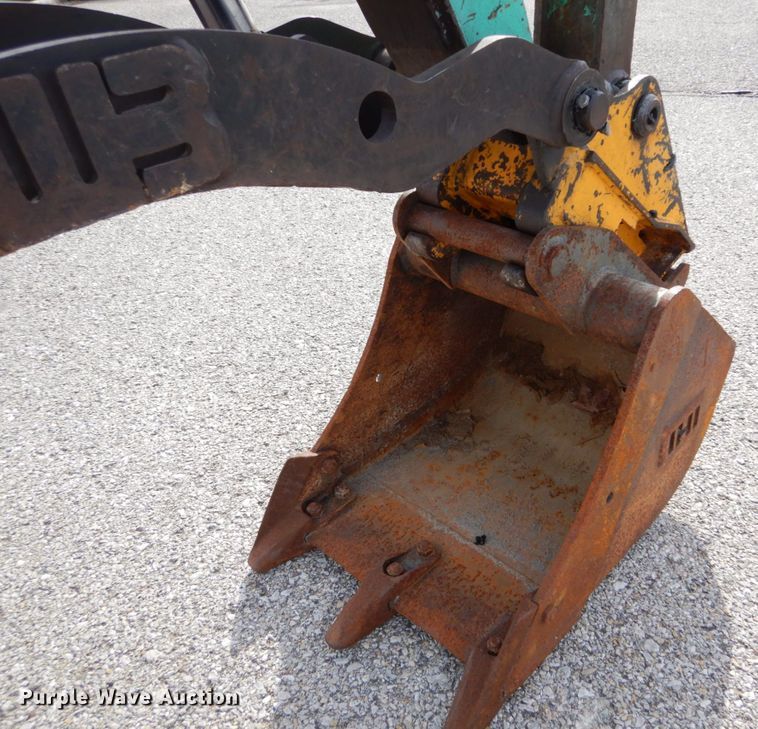 image for item DH5049 2006 IHI 35VX2 mini excavator