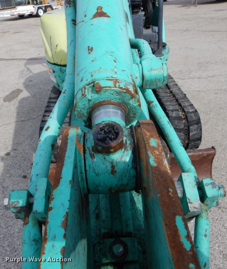 image for item DH5049 2006 IHI 35VX2 mini excavator