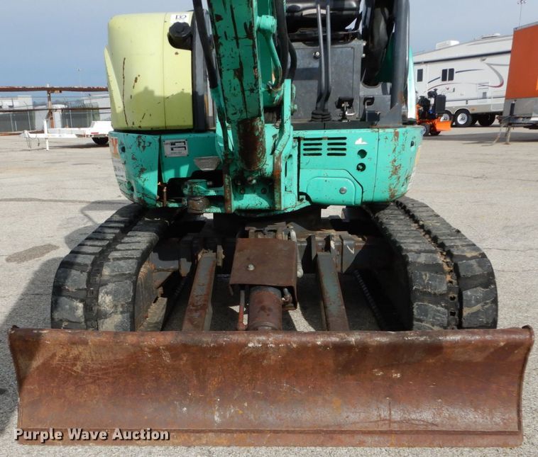 image for item DH5049 2006 IHI 35VX2 mini excavator