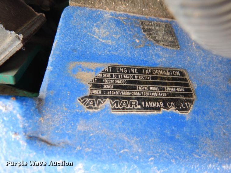 image for item DH5049 2006 IHI 35VX2 mini excavator