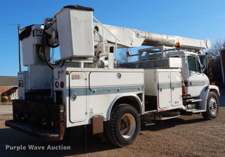 image for item DH5051 1995 Freightliner FL80 bucket truck