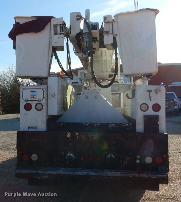image for item DH5051 1995 Freightliner FL80 bucket truck