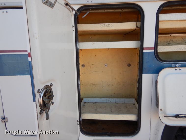 image for item DH5051 1995 Freightliner FL80 bucket truck