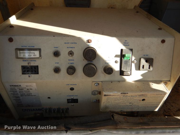 image for item DH5051 1995 Freightliner FL80 bucket truck