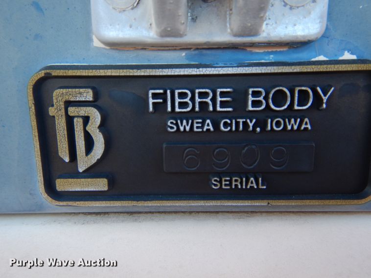 image for item DH5051 1995 Freightliner FL80 bucket truck