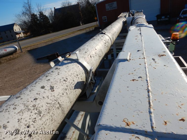 image for item DH5051 1995 Freightliner FL80 bucket truck