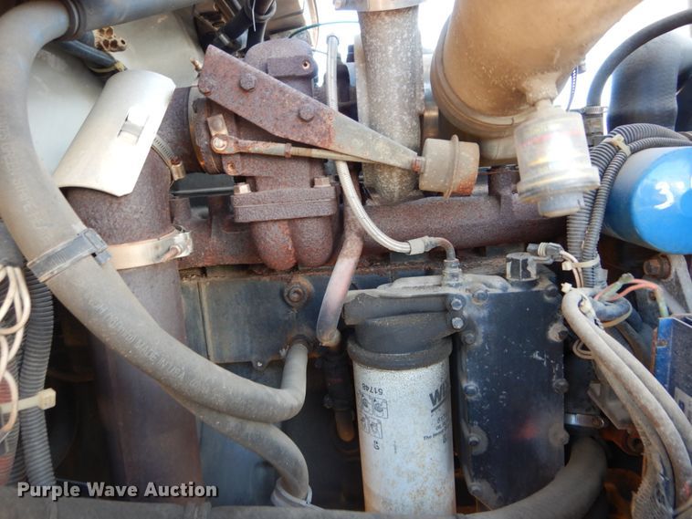 image for item DH5051 1995 Freightliner FL80 bucket truck