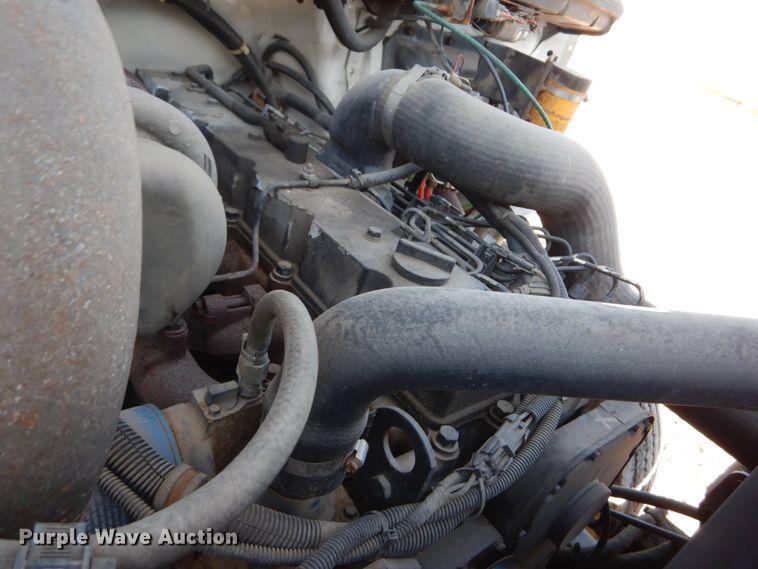 image for item DH5051 1995 Freightliner FL80 bucket truck