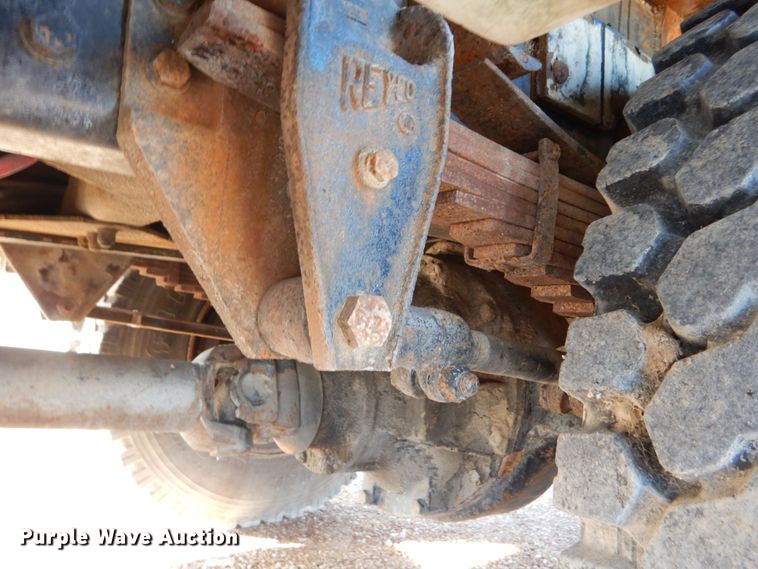 image for item DH5051 1995 Freightliner FL80 bucket truck