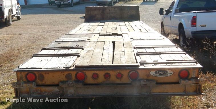 image for item DH5052 1991 Etnyre drop deck equipment trailer