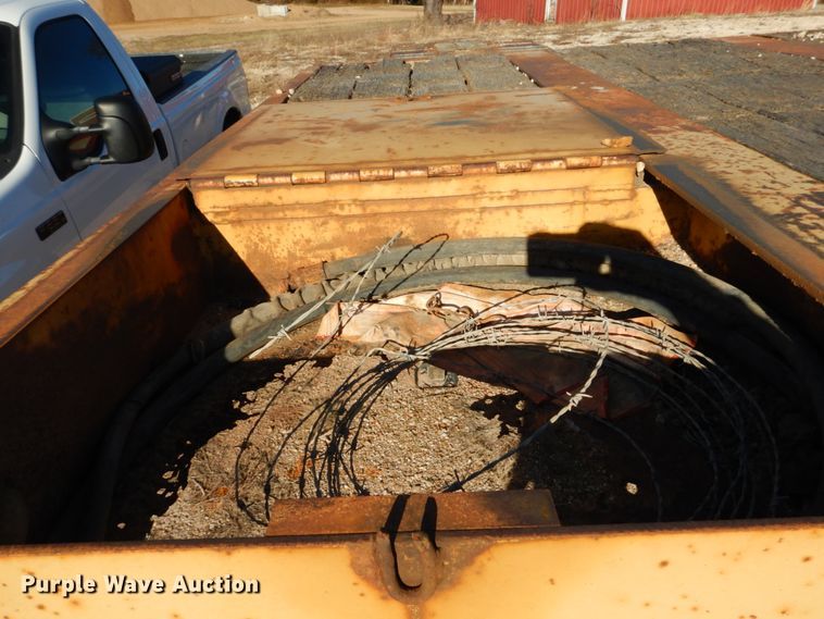 image for item DH5052 1991 Etnyre drop deck equipment trailer