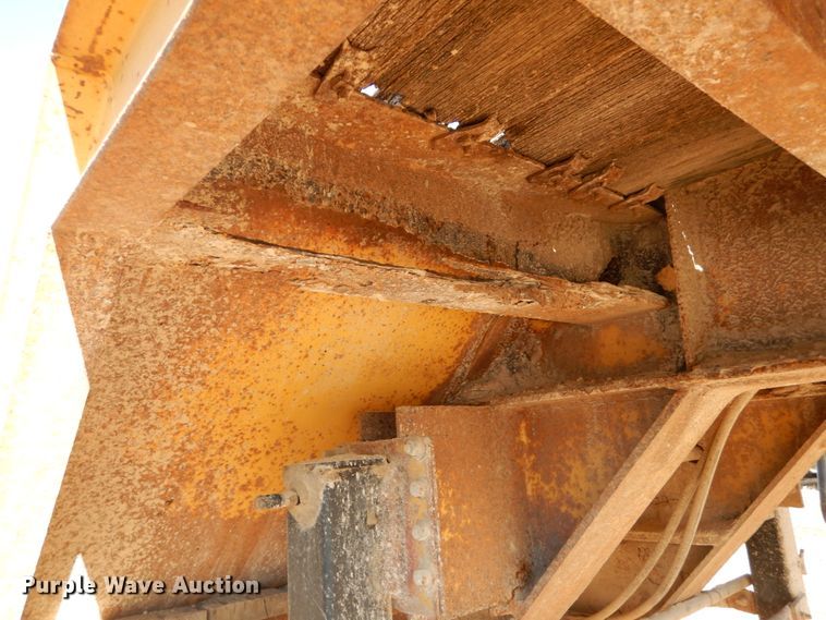 image for item DH5052 1991 Etnyre drop deck equipment trailer