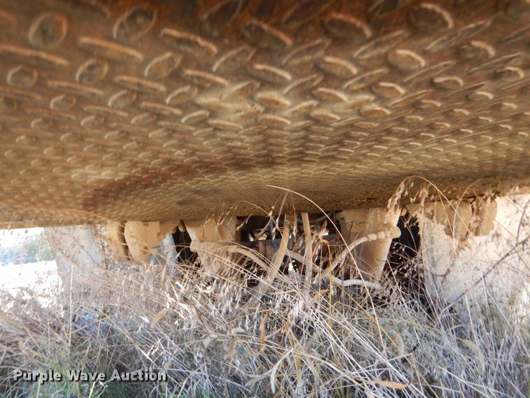 image for item DH5052 1991 Etnyre drop deck equipment trailer