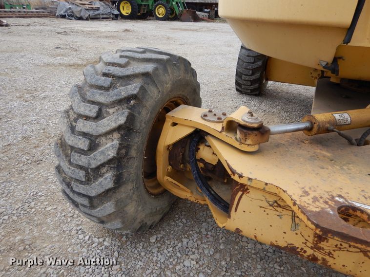 image for item DH5064 1998 Grove MZ46CXT boom lift