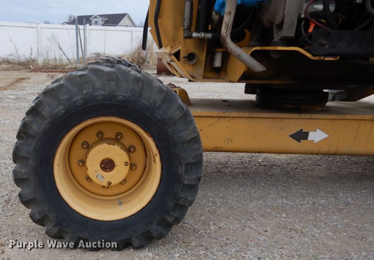 image for item DH5064 1998 Grove MZ46CXT boom lift