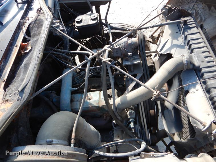 image for item DH6791 1982 International 1954 dump truck