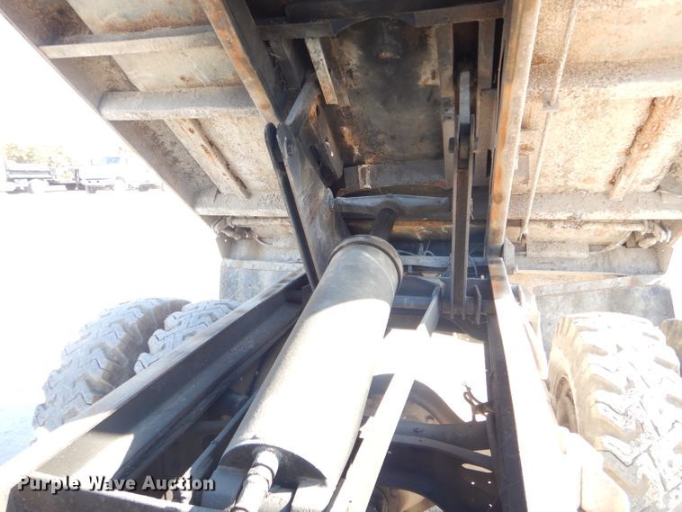 image for item DH6791 1982 International 1954 dump truck