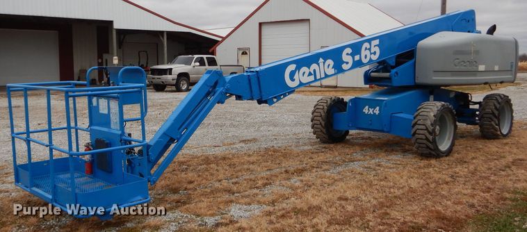 image for item DH6903 2007 Genie S65 boom lift