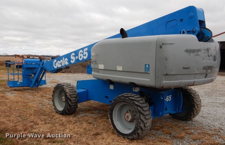 image for item DH6903 2007 Genie S65 boom lift