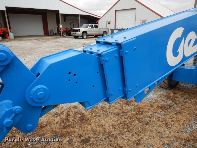 image for item DH6903 2007 Genie S65 boom lift