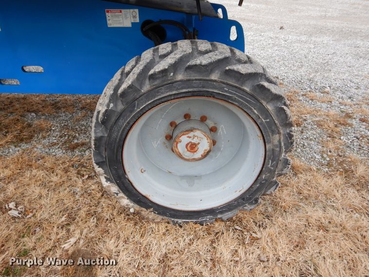 image for item DH6903 2007 Genie S65 boom lift