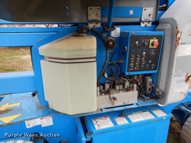 image for item DH6904 2008 Genie Z40/23NRJ boom lift