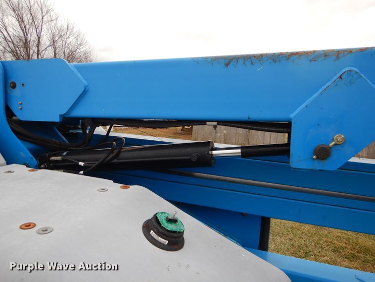 image for item DH6904 2008 Genie Z40/23NRJ boom lift