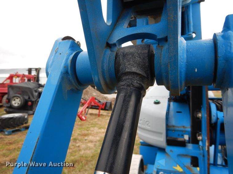 image for item DH6904 2008 Genie Z40/23NRJ boom lift