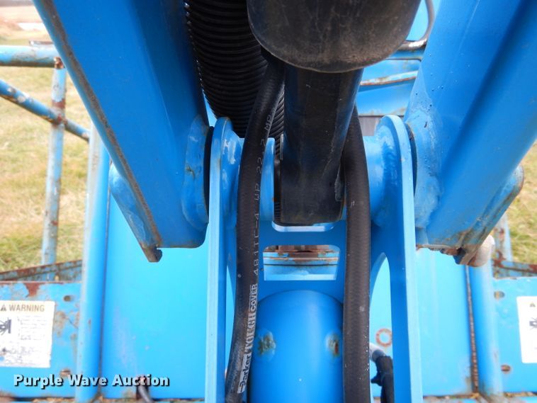 image for item DH6904 2008 Genie Z40/23NRJ boom lift