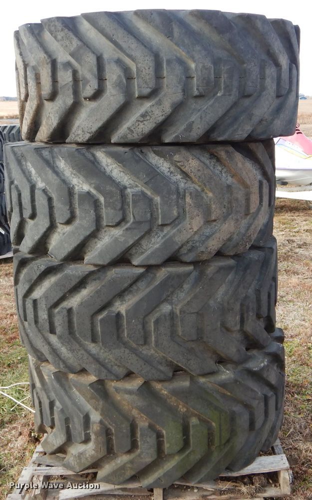 image for item DH6909 (4) In445/65D22.5 foam filled tires