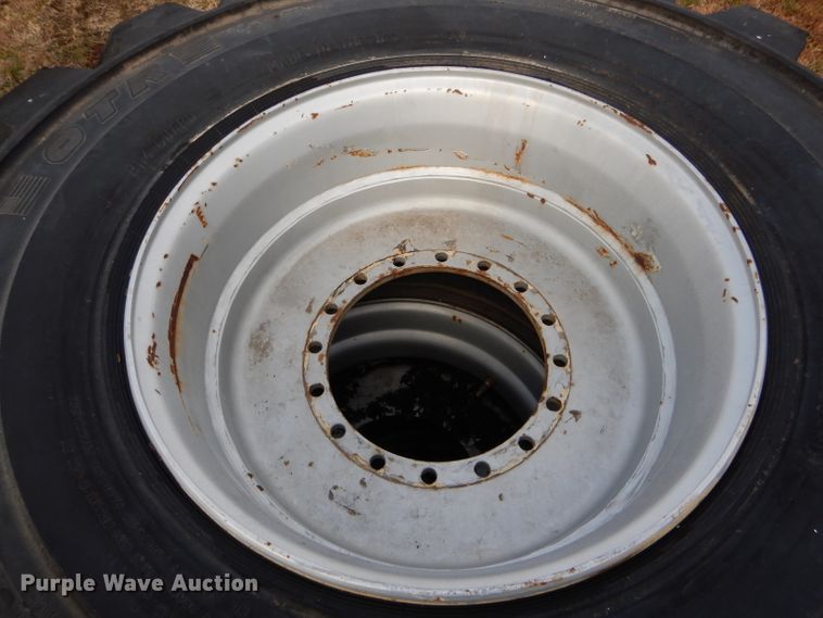 image for item DH6909 (4) In445/65D22.5 foam filled tires