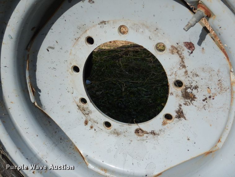 image for item DH6911 (4) 305/546 foam filled tires