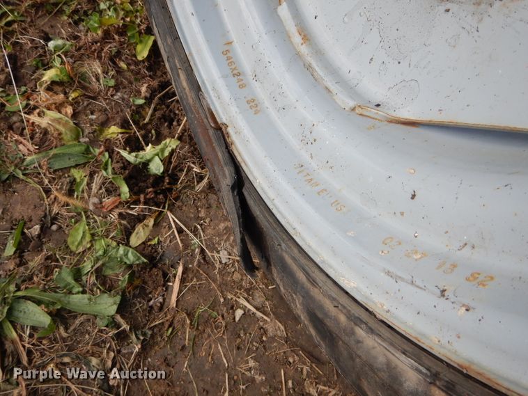 image for item DH6911 (4) 305/546 foam filled tires