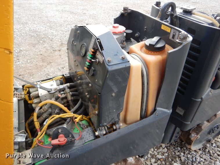 image for item DH6912 2011 Bomag BMP8500 trench compactor