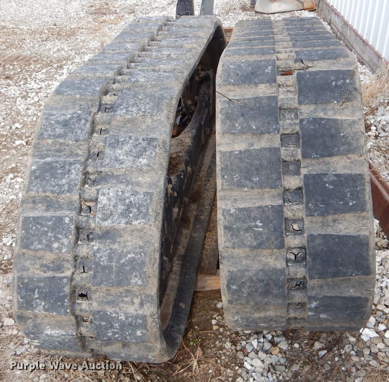 image for item DH6913 VTS skid steer tracks