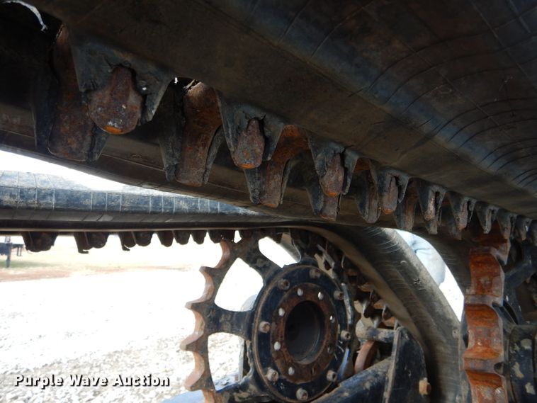 image for item DH6913 VTS skid steer tracks