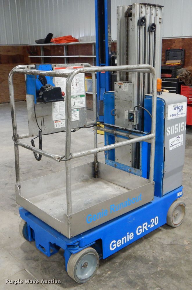 image for item DH6914 Genie GR-20 vertical lift