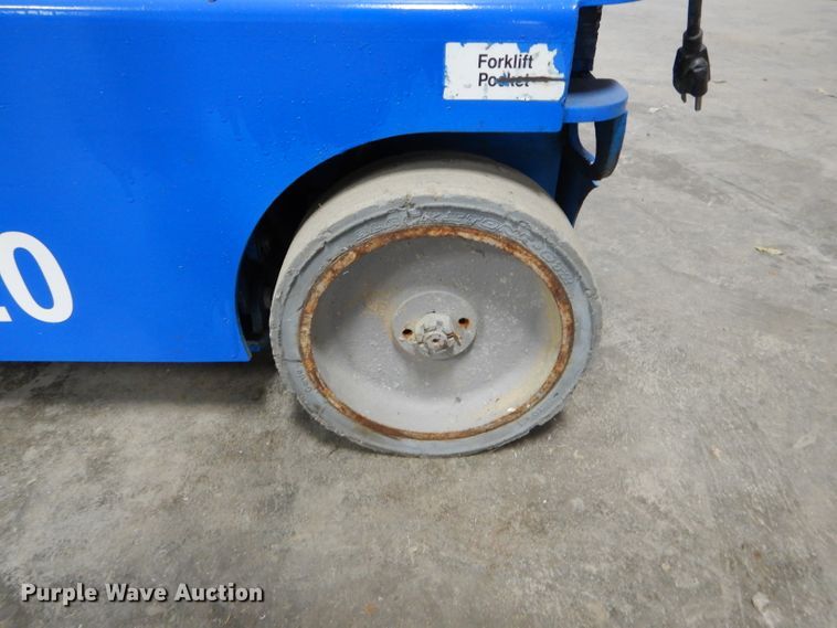 image for item DH6914 Genie GR-20 vertical lift