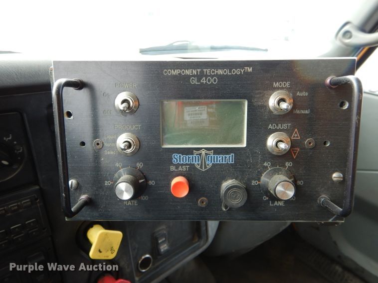 image for item DH6917 2006 International 7400 dump truck