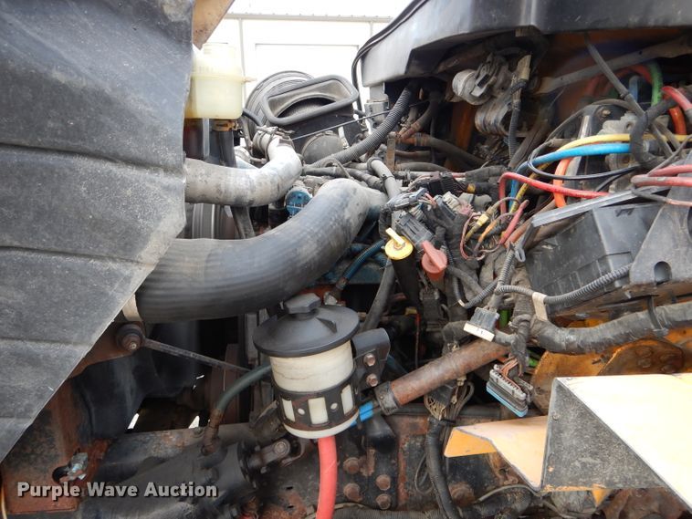 image for item DH6917 2006 International 7400 dump truck