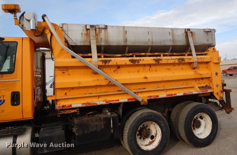 image for item DH6917 2006 International 7400 dump truck