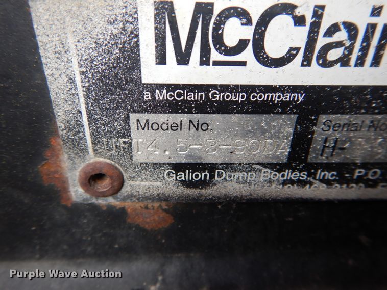 image for item DH6918 2002 International 4900 dump truck