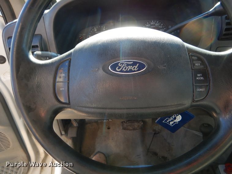 image for item DH6921 2005 Ford F350 Super Duty XL dump bed pickup truck