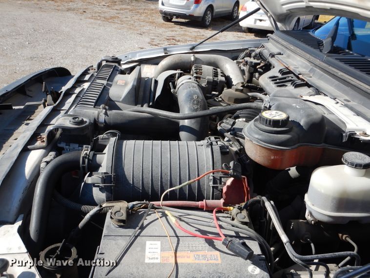 image for item DH6921 2005 Ford F350 Super Duty XL dump bed pickup truck