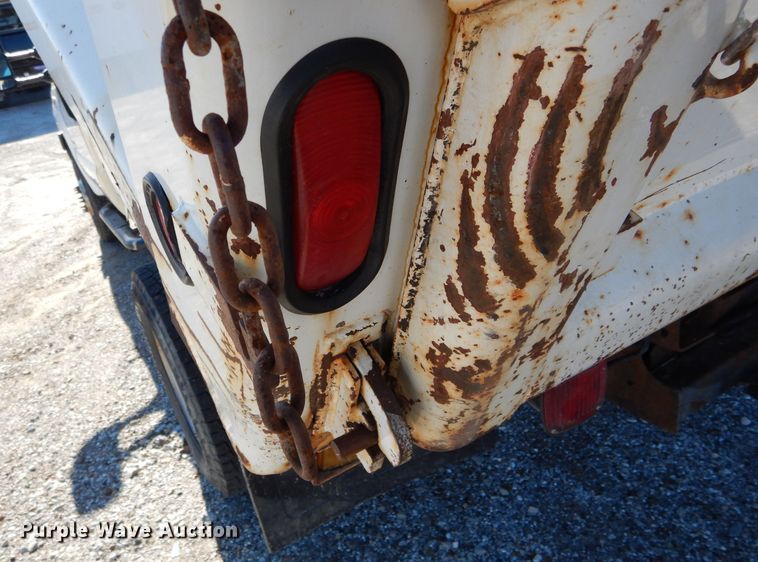 image for item DH6921 2005 Ford F350 Super Duty XL dump bed pickup truck