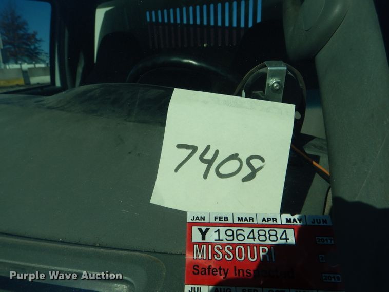 image for item DH6921 2005 Ford F350 Super Duty XL dump bed pickup truck