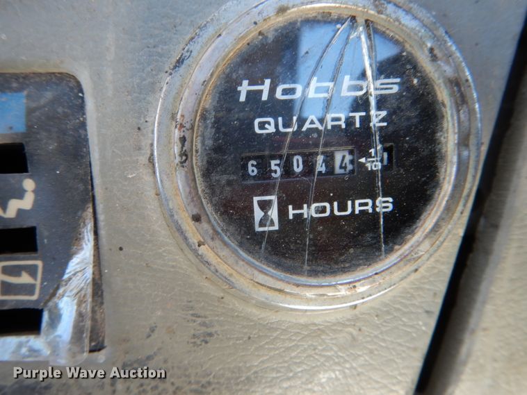 image for item DH6945 1998 Komatsu PC200LC-6 excavator