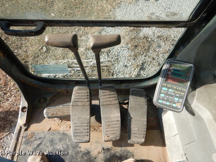 image for item DH6945 1998 Komatsu PC200LC-6 excavator