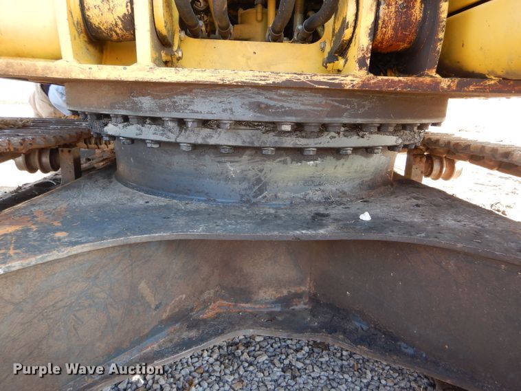 image for item DH6945 1998 Komatsu PC200LC-6 excavator