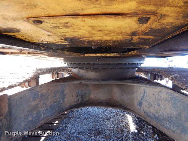 image for item DH6945 1998 Komatsu PC200LC-6 excavator